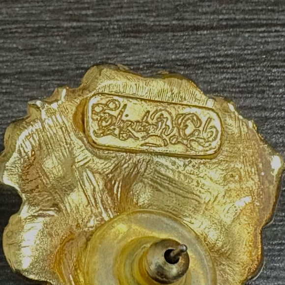 Elizabeth Cole Swarovski Crystal Earrings Antique Finish Flower Post Pierced - Picture 3 of 3